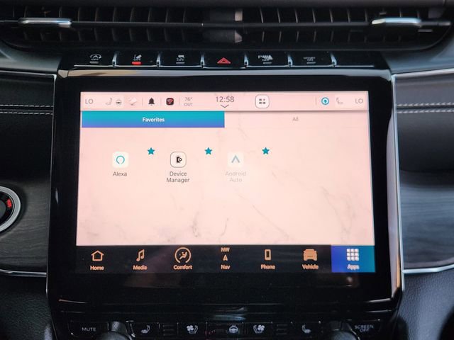 Used 2023 Jeep Grand Cherokee Overland w/ Luxury Tech Group IV image 13