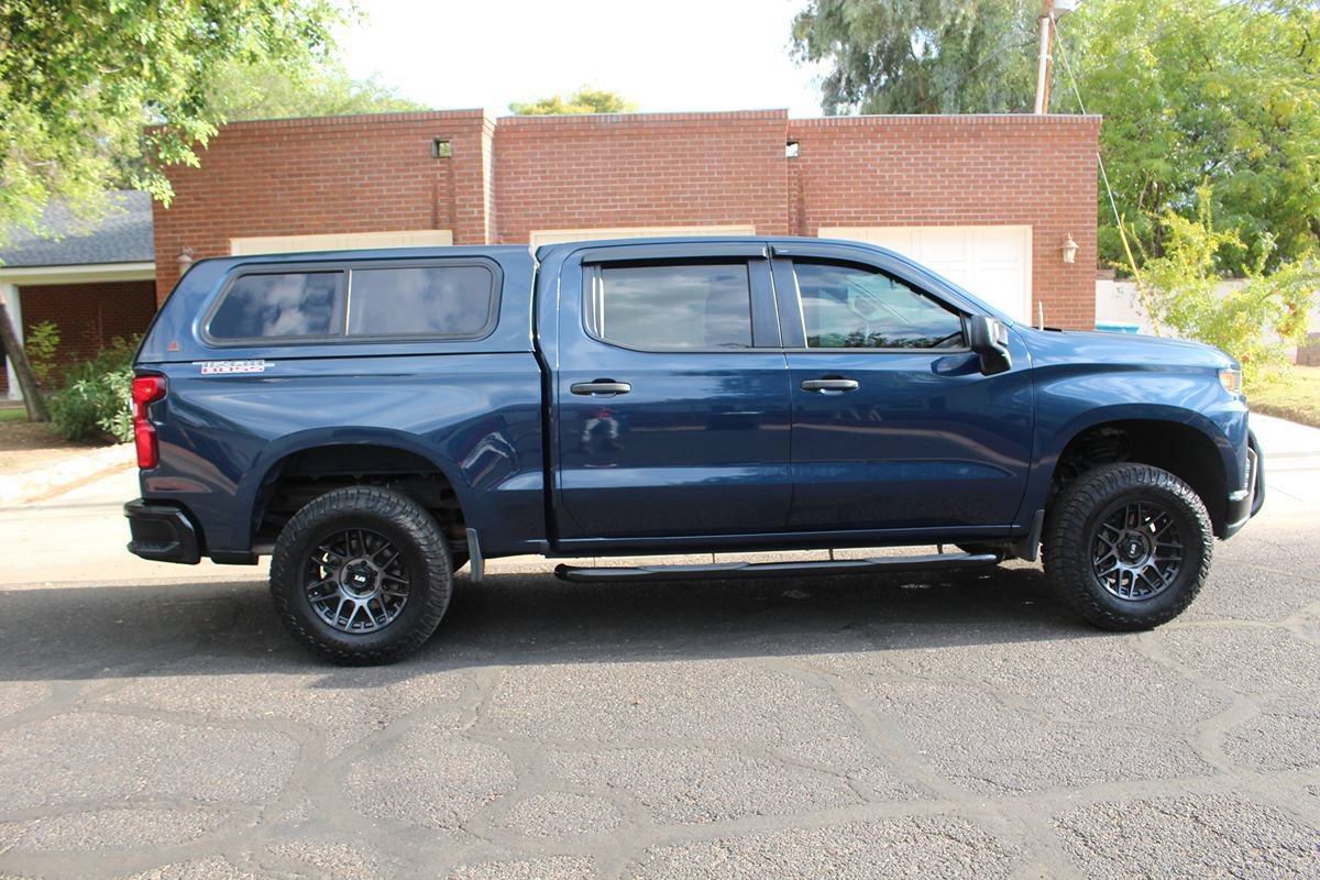 Used 2019 Chevrolet Silverado 1500 Custom Trail Boss w/ Custom Convenience Package AWD/4WD image 3
