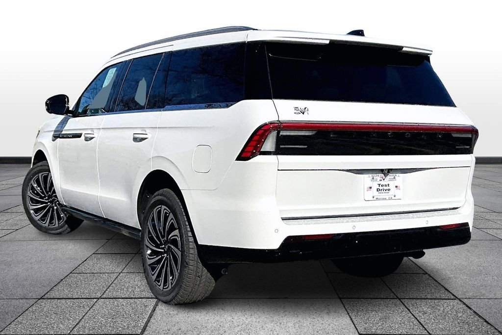 New 2025 Lincoln Navigator Black Label image 3