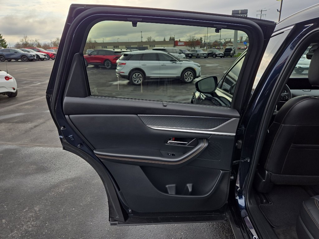 Used 2025 MAZDA CX-90 3.3 Turbo S w/ Premium Package image 13