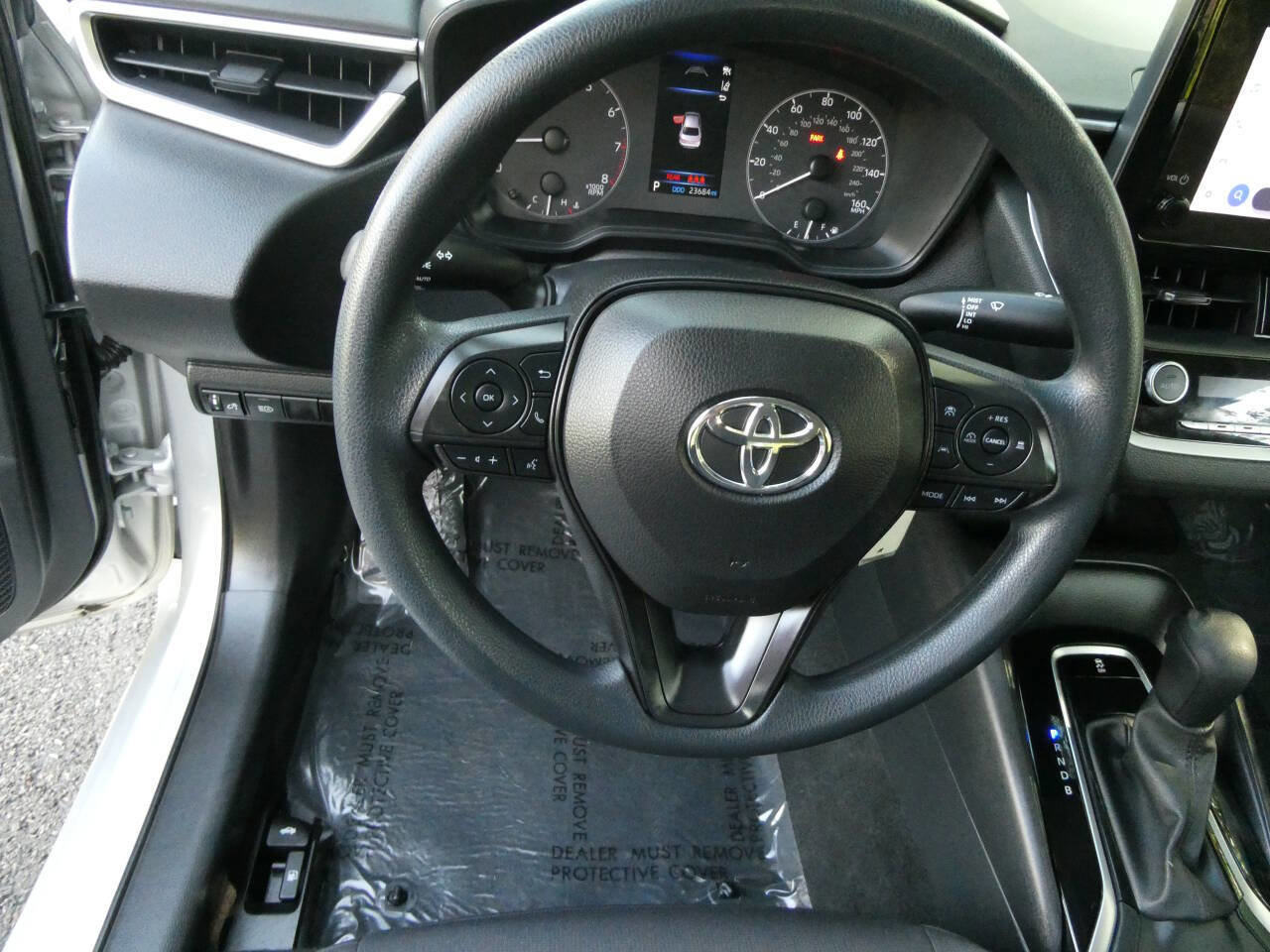 Used 2024 Toyota Corolla LE FWD image 10