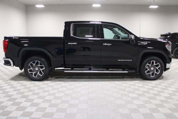 New 2026 GMC Sierra 1500 SLT w/ SLT Premium Plus Package image 12