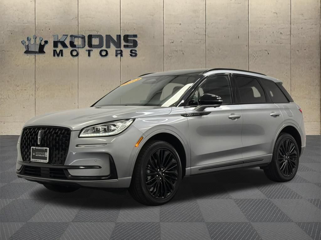 Certified 2023 Lincoln Corsair Reserve w/ Equipment Group 201A AWD/4WD image 1