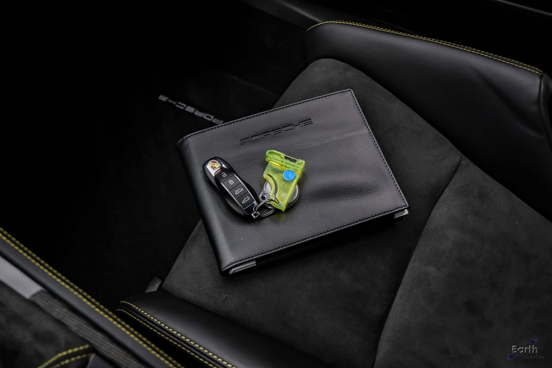 Used 2023 Porsche 718 Cayman GT4 RWD image 99