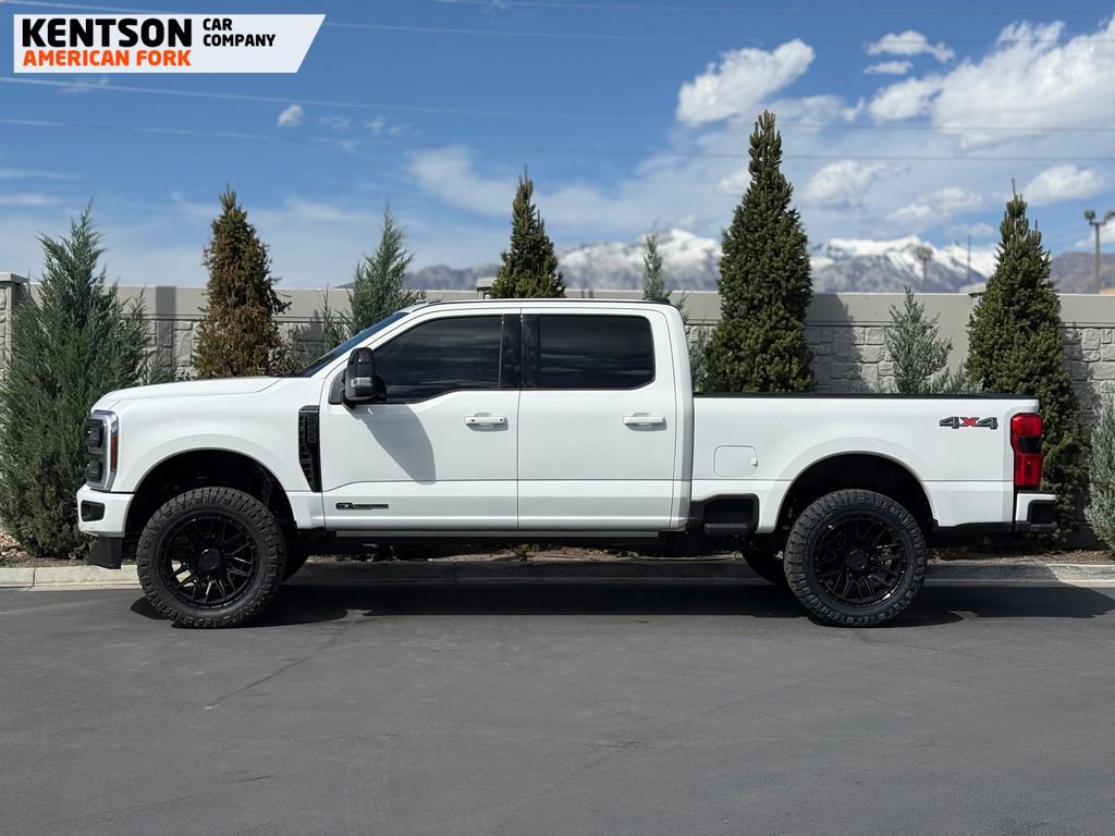 Used 2025 Ford F250 Platinum image 4