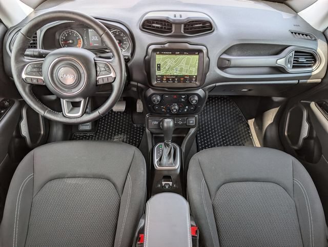 Used 2023 Jeep Renegade Latitude w/ Premium Group AWD/4WD image 19
