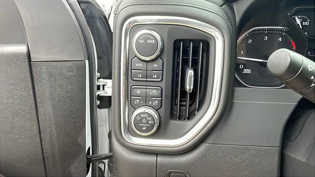 Used 2021 GMC Sierra 2500 SLT w/ SLT Convenience Package image 27