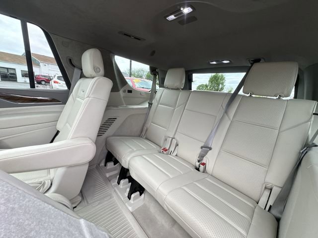 Used 2024 Cadillac Escalade Sport Platinum w/ LPO, ONYX Package AWD/4WD image 24