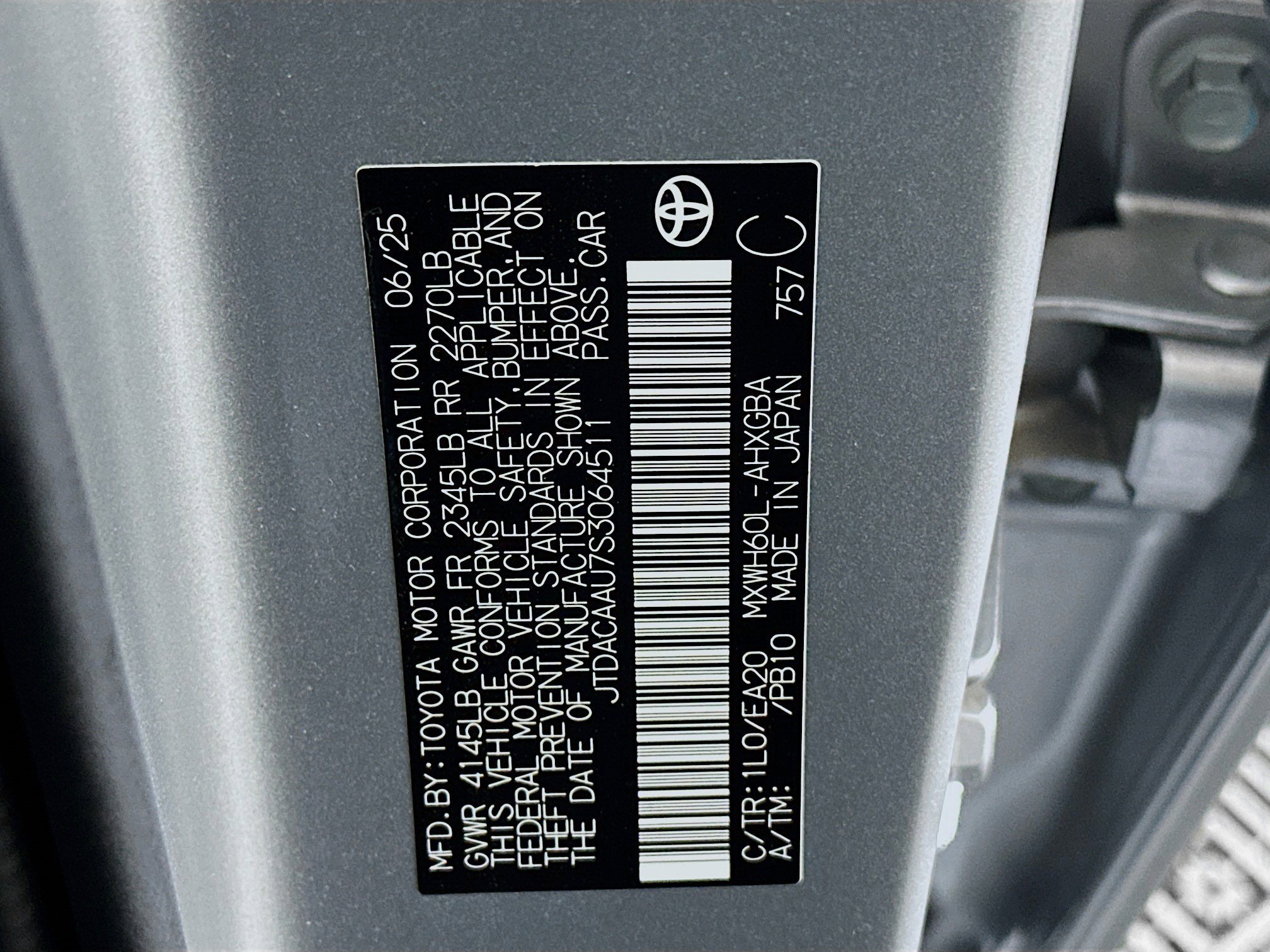 Used 2025 Toyota Prius XLE image 29