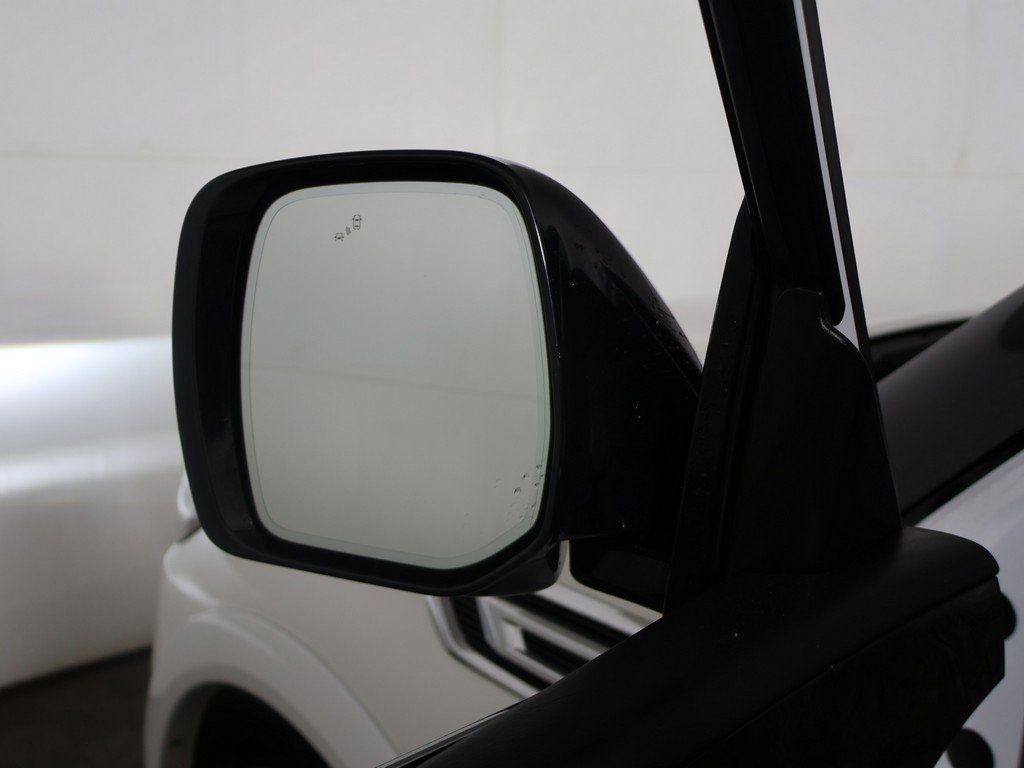 Used 2024 INFINITI QX80 Luxe image 39