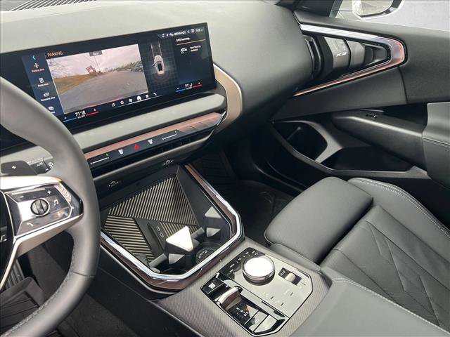 Used 2025 BMW X3 xDrive30i w/ Convenience Package image 15