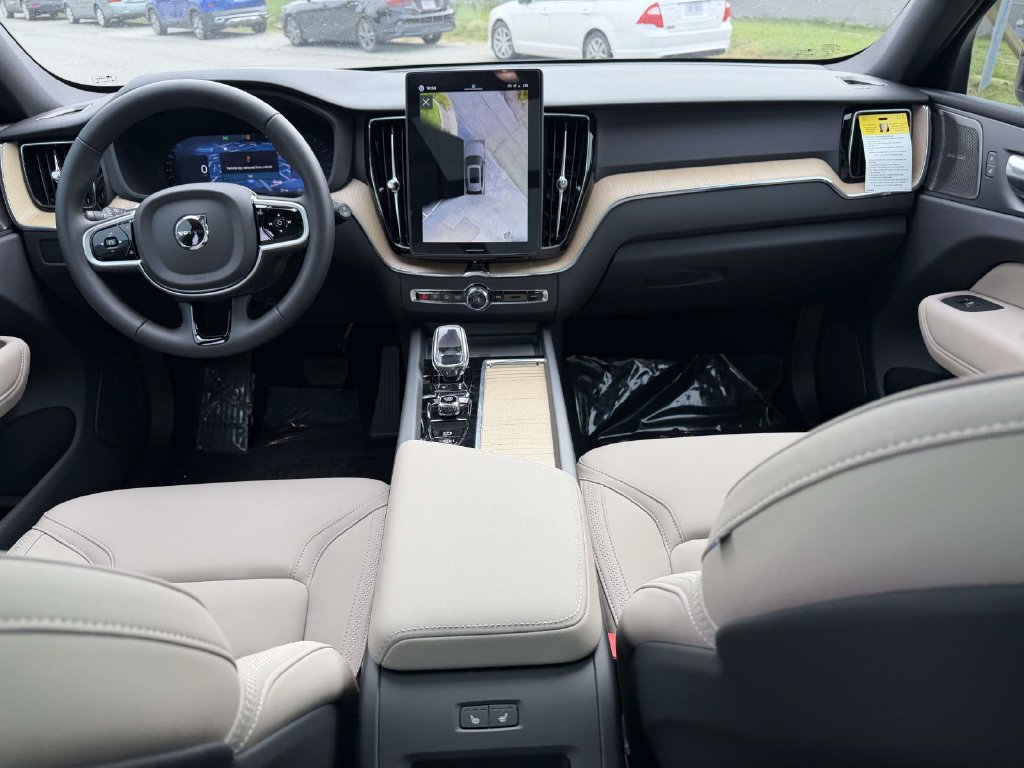 New 2026 Volvo XC60 B5 Plus w/ Climate Package AWD/4WD image 2
