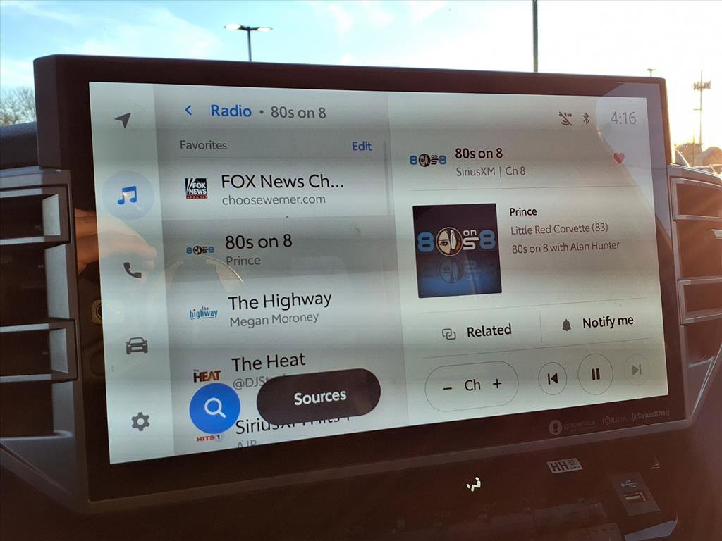Used 2023 Toyota Tundra Limited w/ TRD Off-Road Package image 7