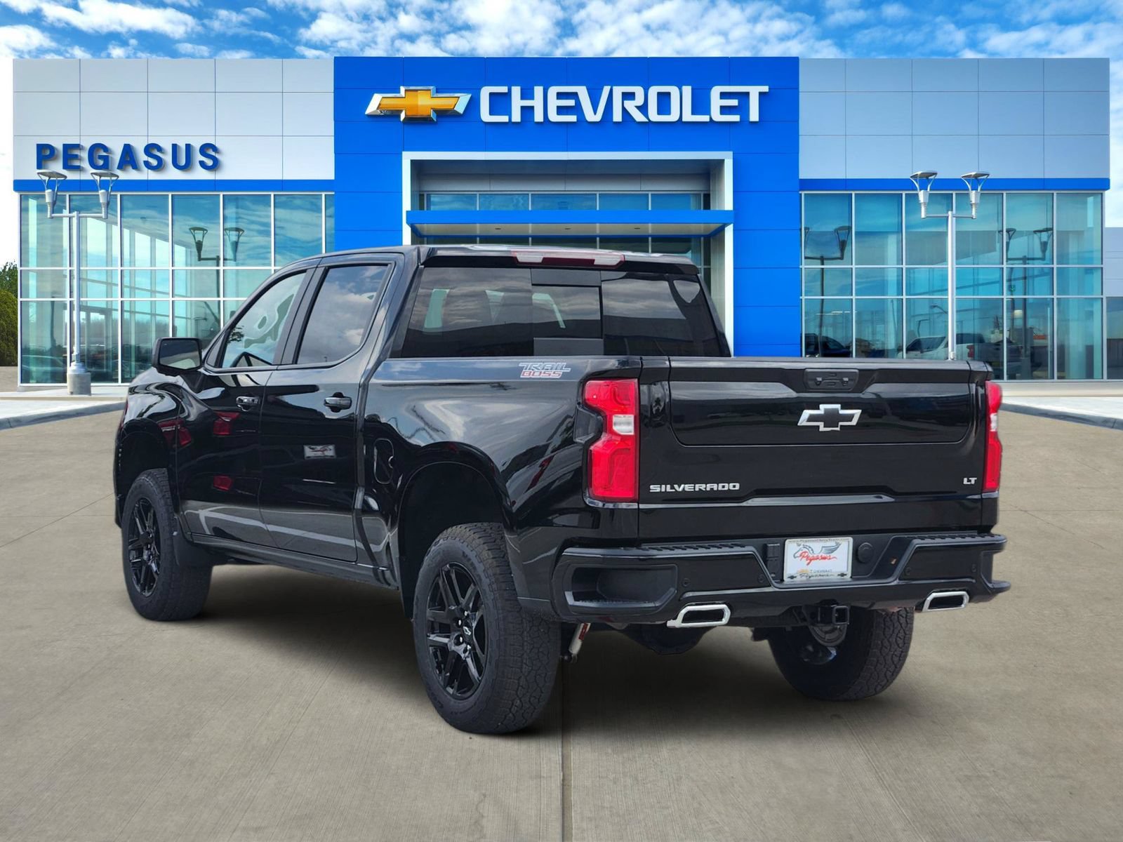 New 2026 Chevrolet Silverado 1500 LT Trail Boss w/ LT Trail Boss Premium Package AWD/4WD image 4
