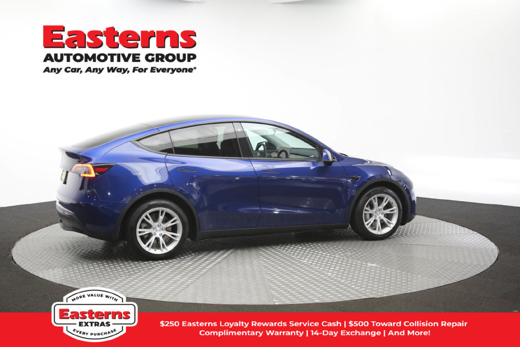 Used 2021 Tesla Model Y Long Range AWD/4WD image 41