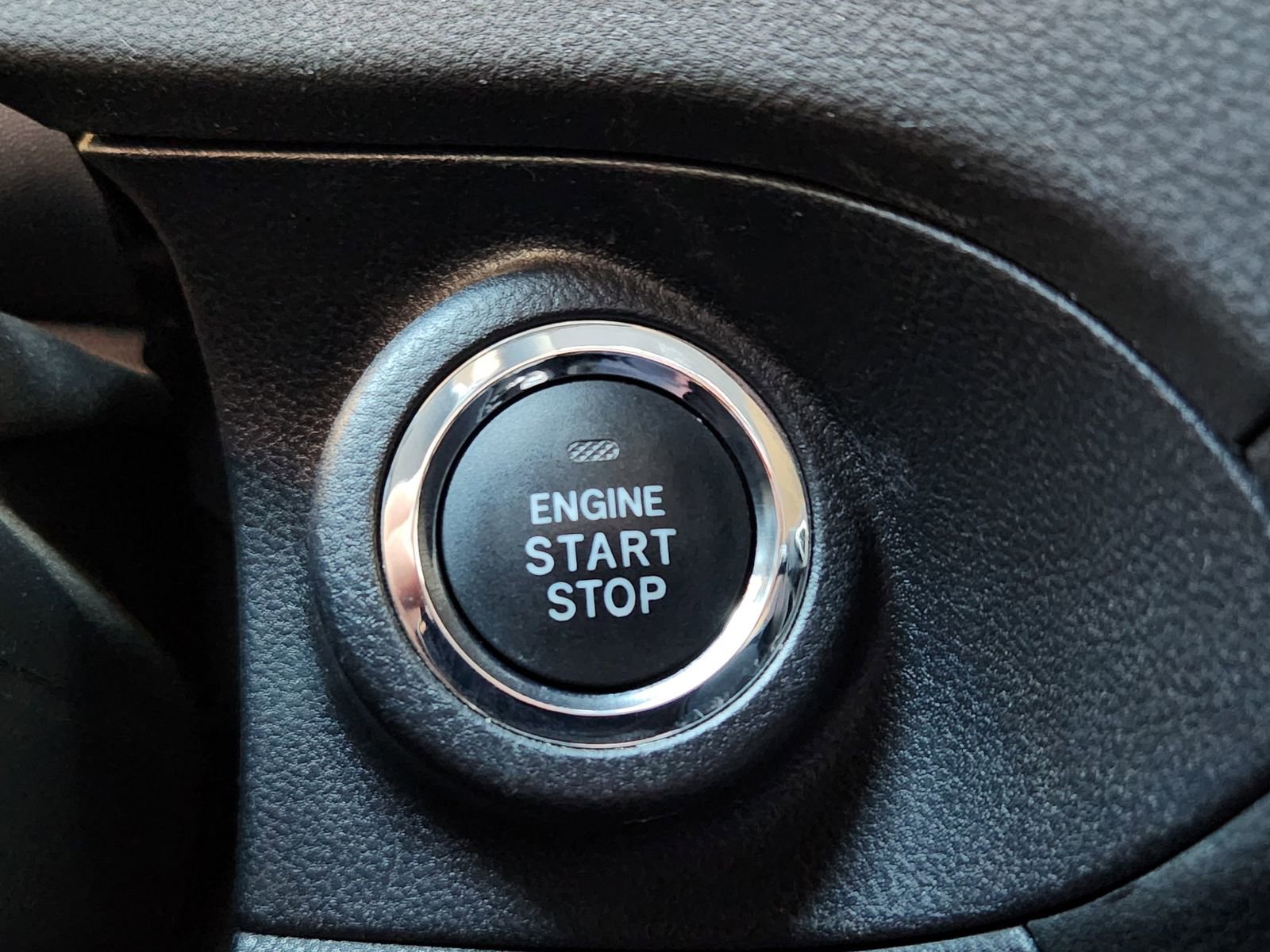 Used 2024 Subaru Ascent Premium w/ Convenience Package image 25