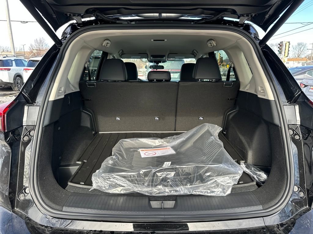 New 2026 Nissan Rogue SV image 33