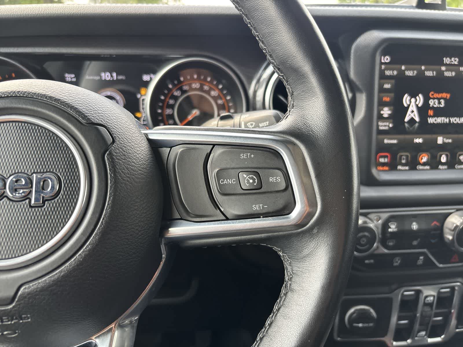 Certified 2021 Jeep Wrangler Unlimited Sahara AWD/4WD image 16