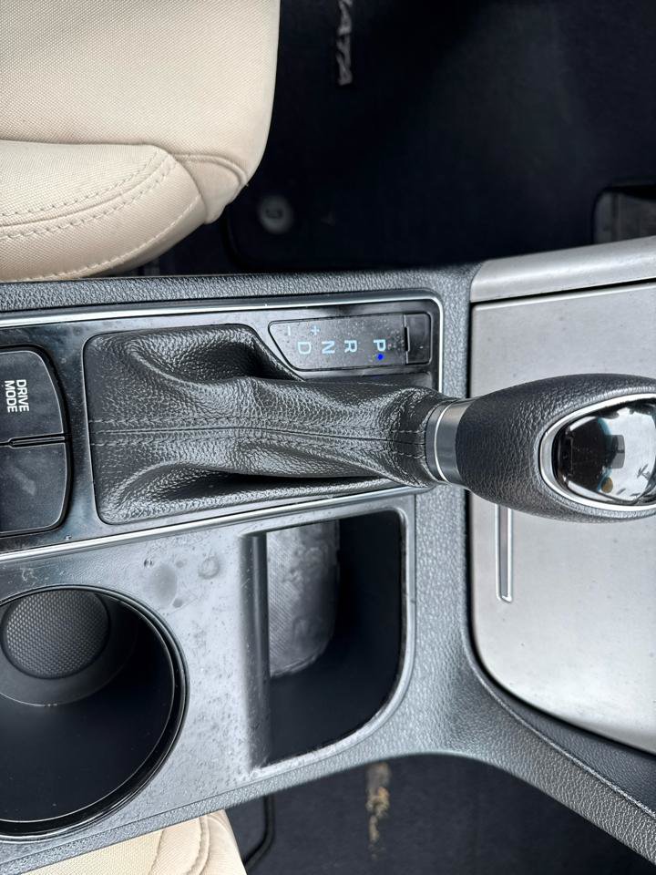 Used 2017 Hyundai Sonata SE FWD image 22