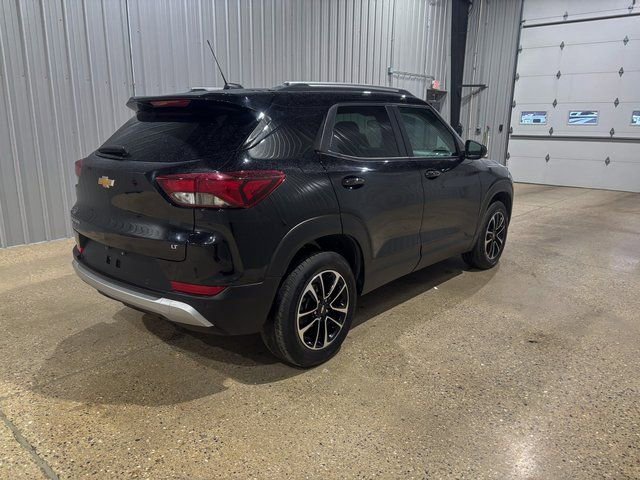 Used 2024 Chevrolet TrailBlazer LT w/ Driver Confidence Package image 6