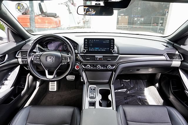 Used 2020 Honda Accord Sport image 18