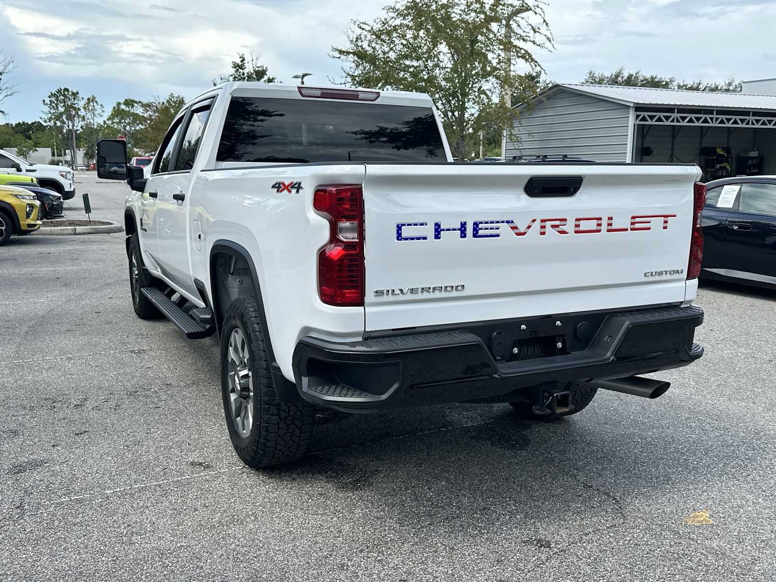 Certified 2025 Chevrolet Silverado 2500 Custom AWD/4WD image 4