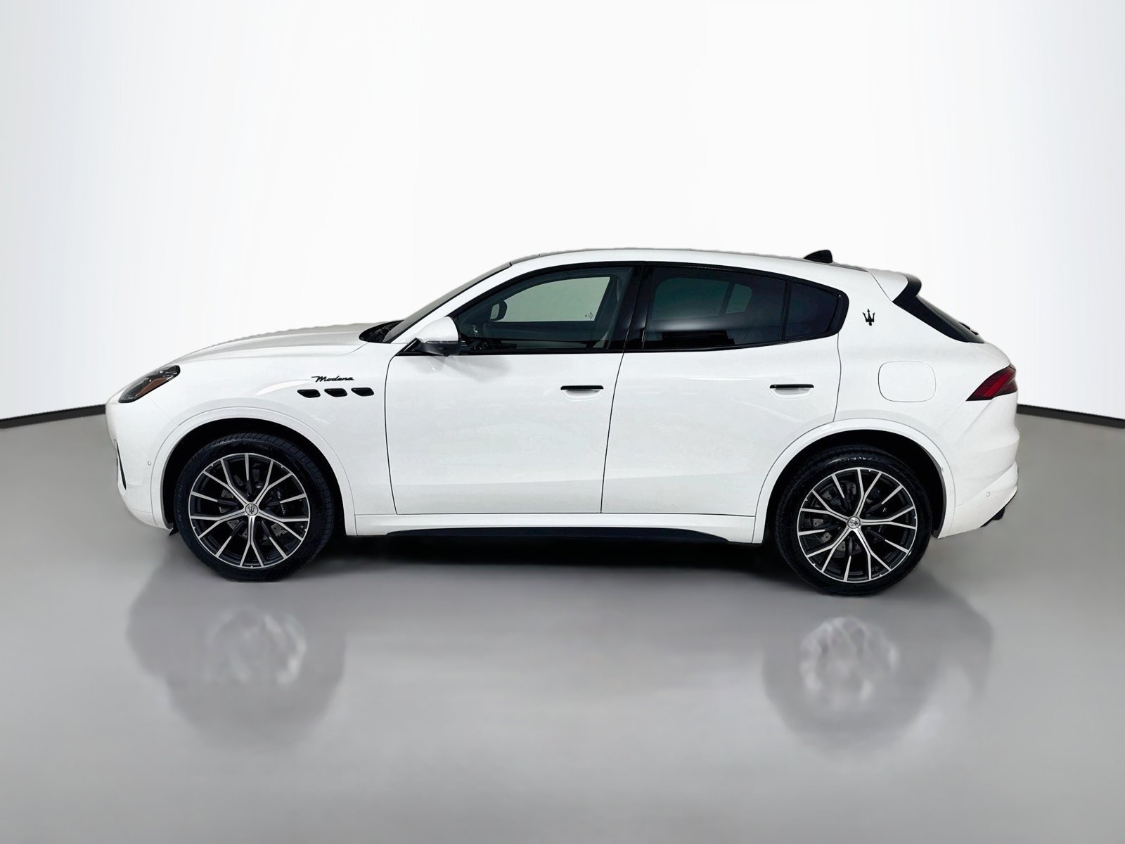 New 2026 Maserati Grecale Modena AWD/4WD image 4