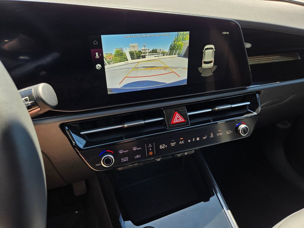 Certified 2024 Kia Niro Wind w/ Wind Preserve Package FWD image 29