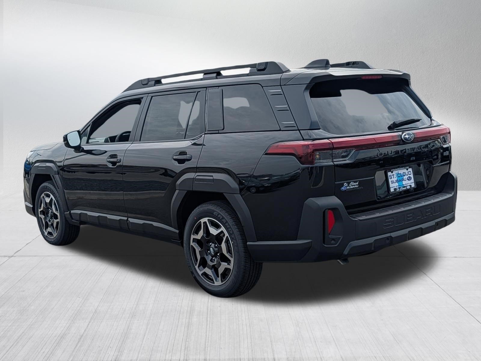New 2026 Subaru Outback Touring AWD/4WD image 3
