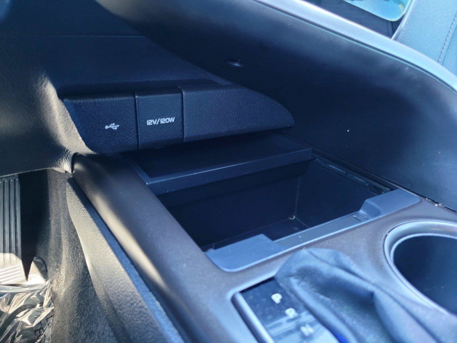 Used 2023 Toyota Camry SE FWD image 23