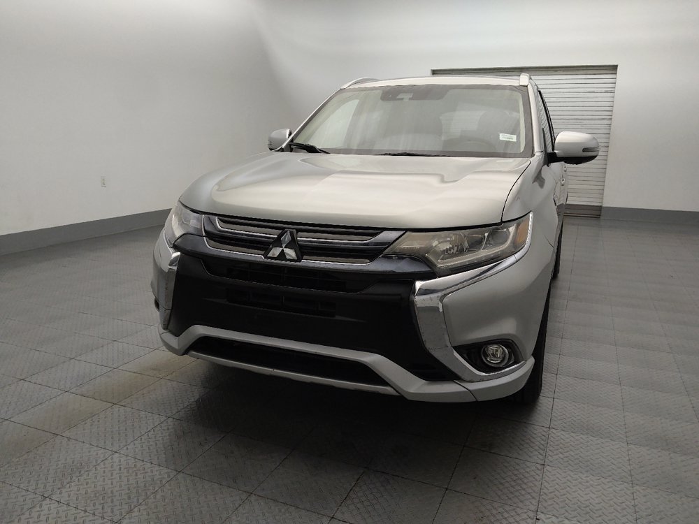 Used 2018 Mitsubishi Outlander GT AWD/4WD image 15