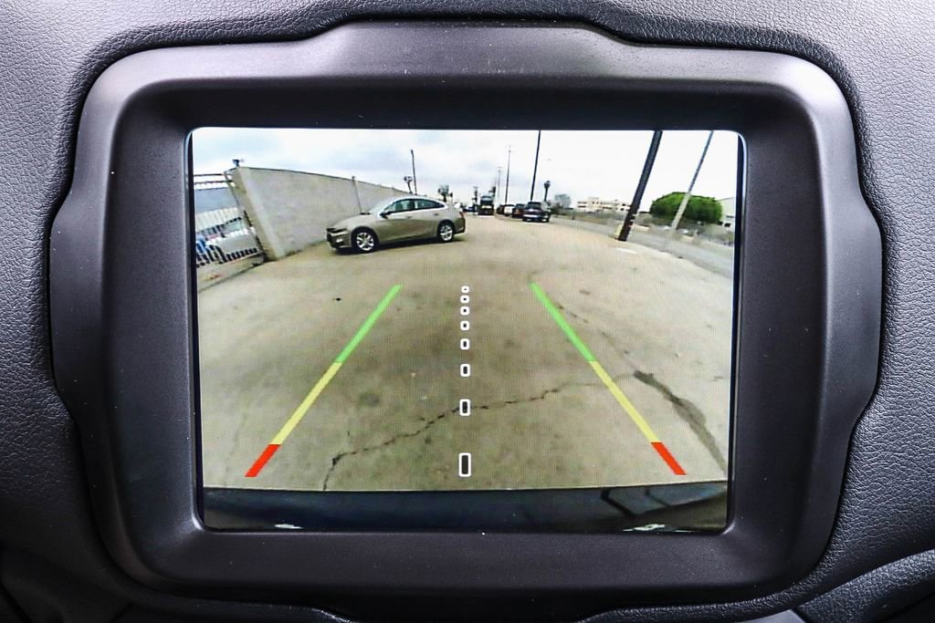 Used 2022 Jeep Renegade Sport w/ Sport Appearance Group image 27