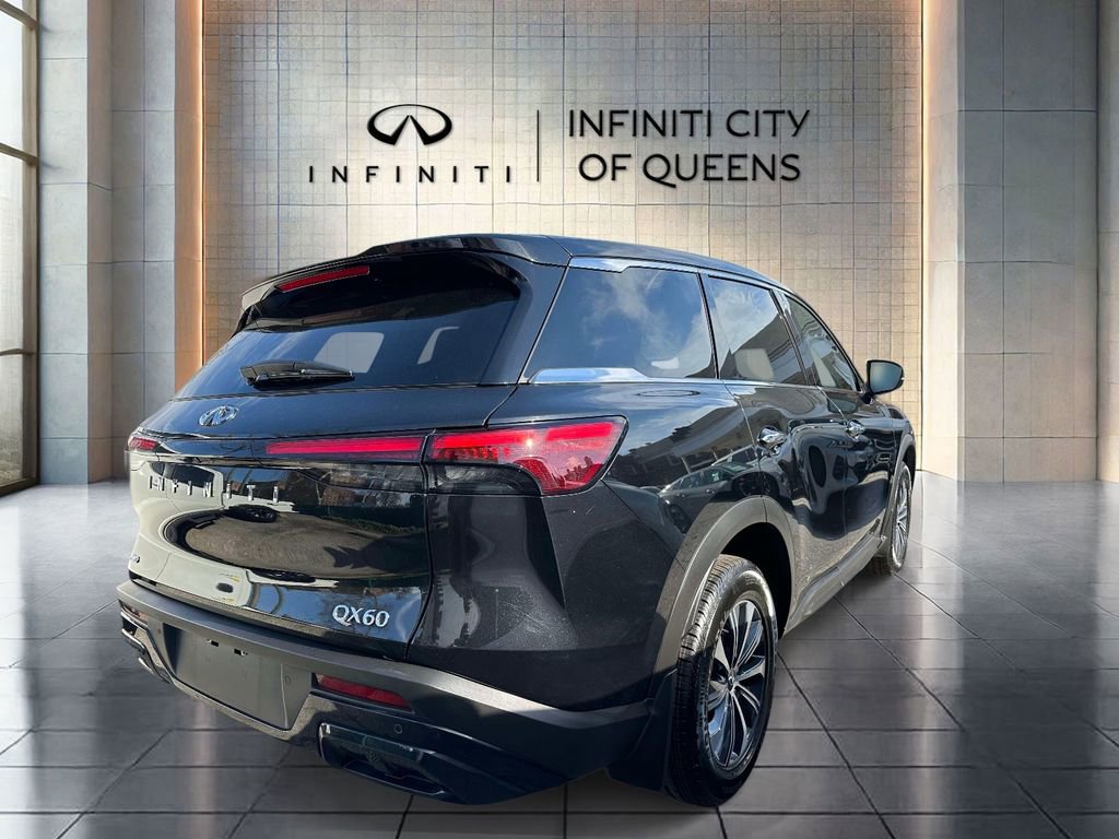 Used 2024 INFINITI QX60 Pure AWD/4WD image 2