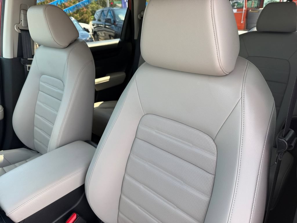 Used 2025 Honda CR-V EX-L image 13