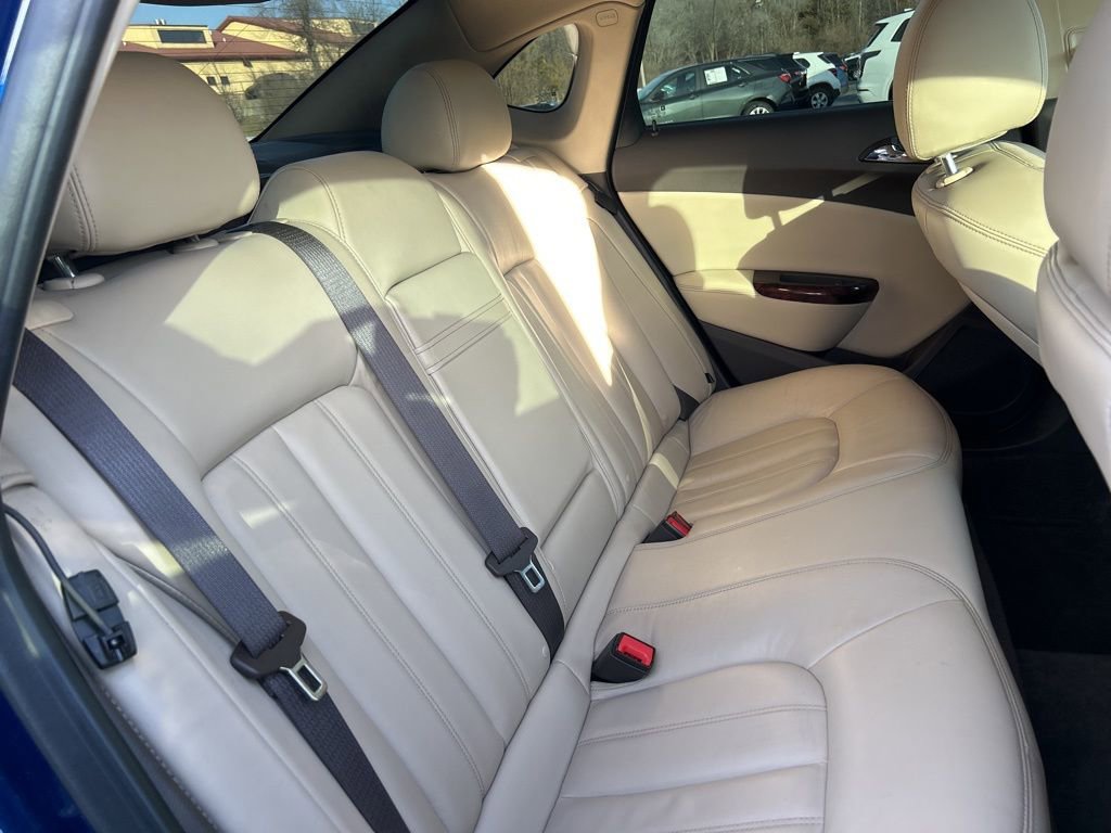 Used 2013 Buick Verano Premium image 41