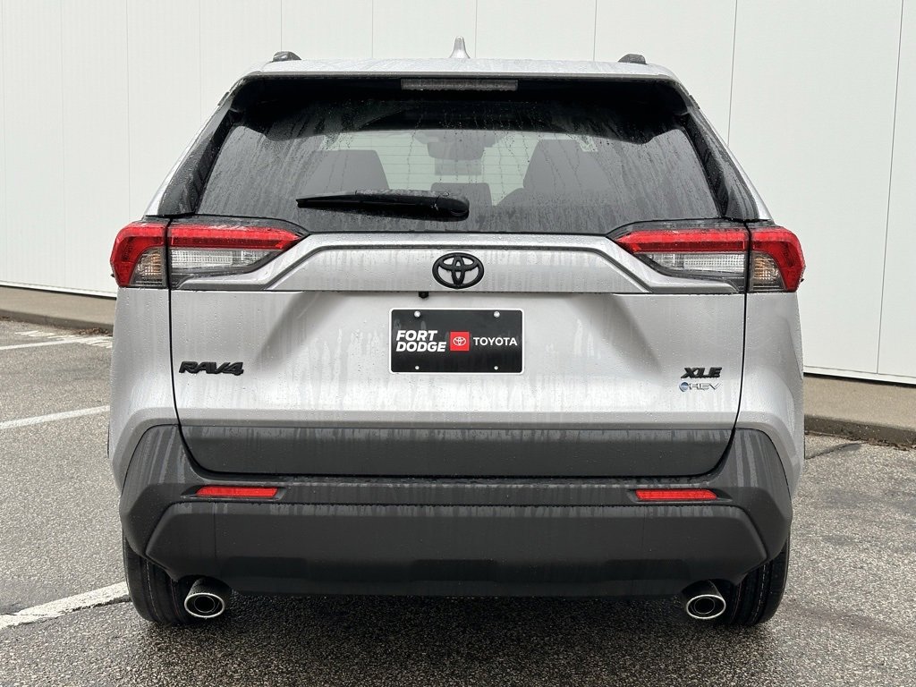 New 2025 Toyota RAV4 XLE image 4