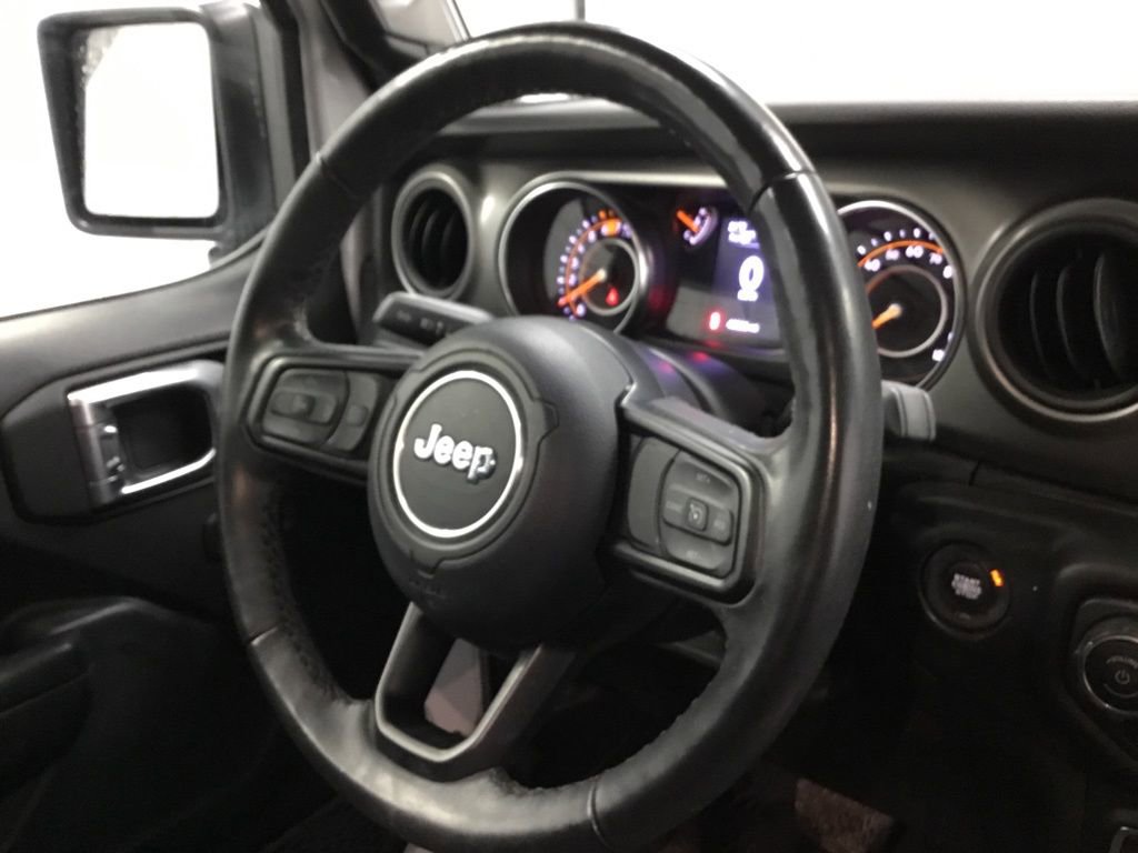 Used 2023 Jeep Wrangler Willys image 28