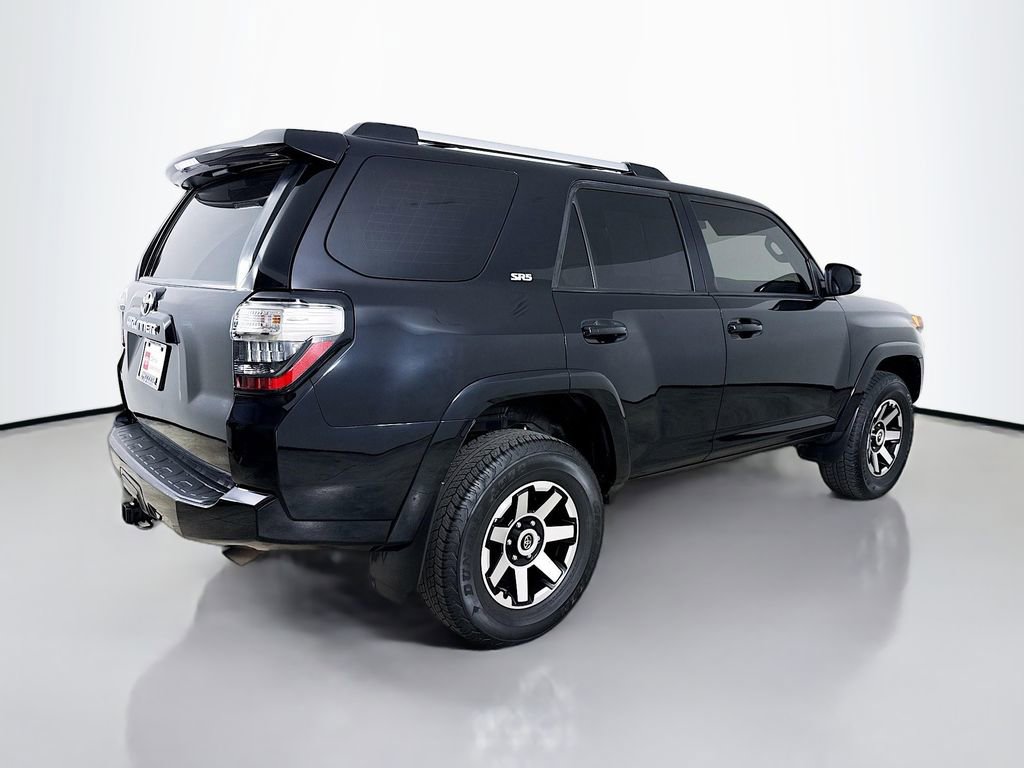 Certified 2019 Toyota 4Runner SR5 image 8