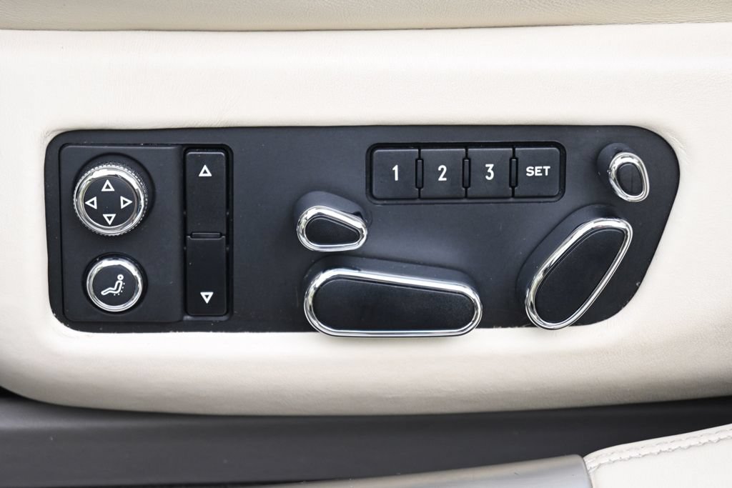Used 2017 Bentley Flying Spur S V8 AWD/4WD image 14