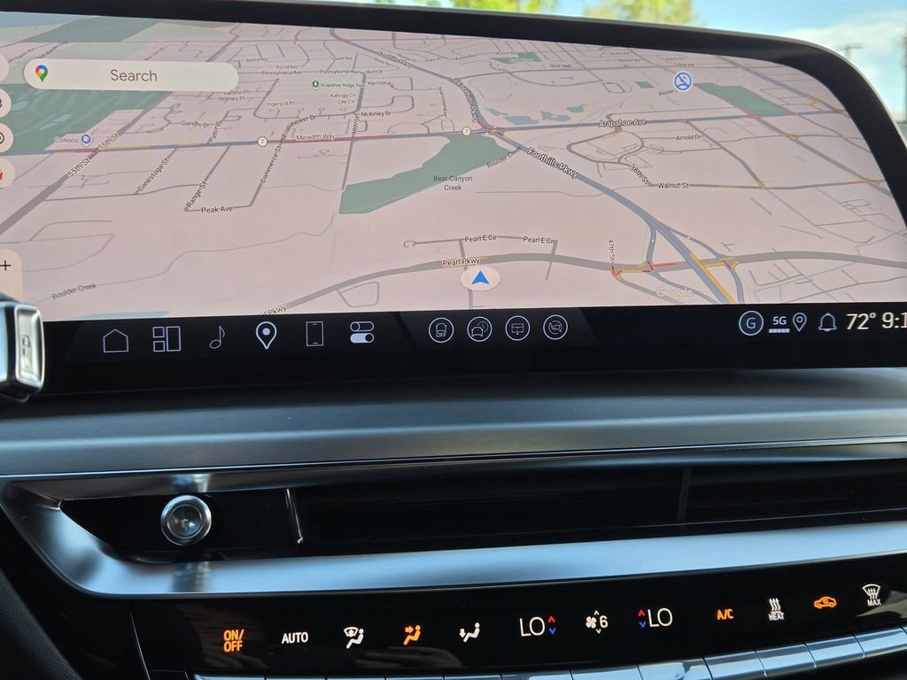 New 2026 Cadillac Lyriq V AWD/4WD image 10