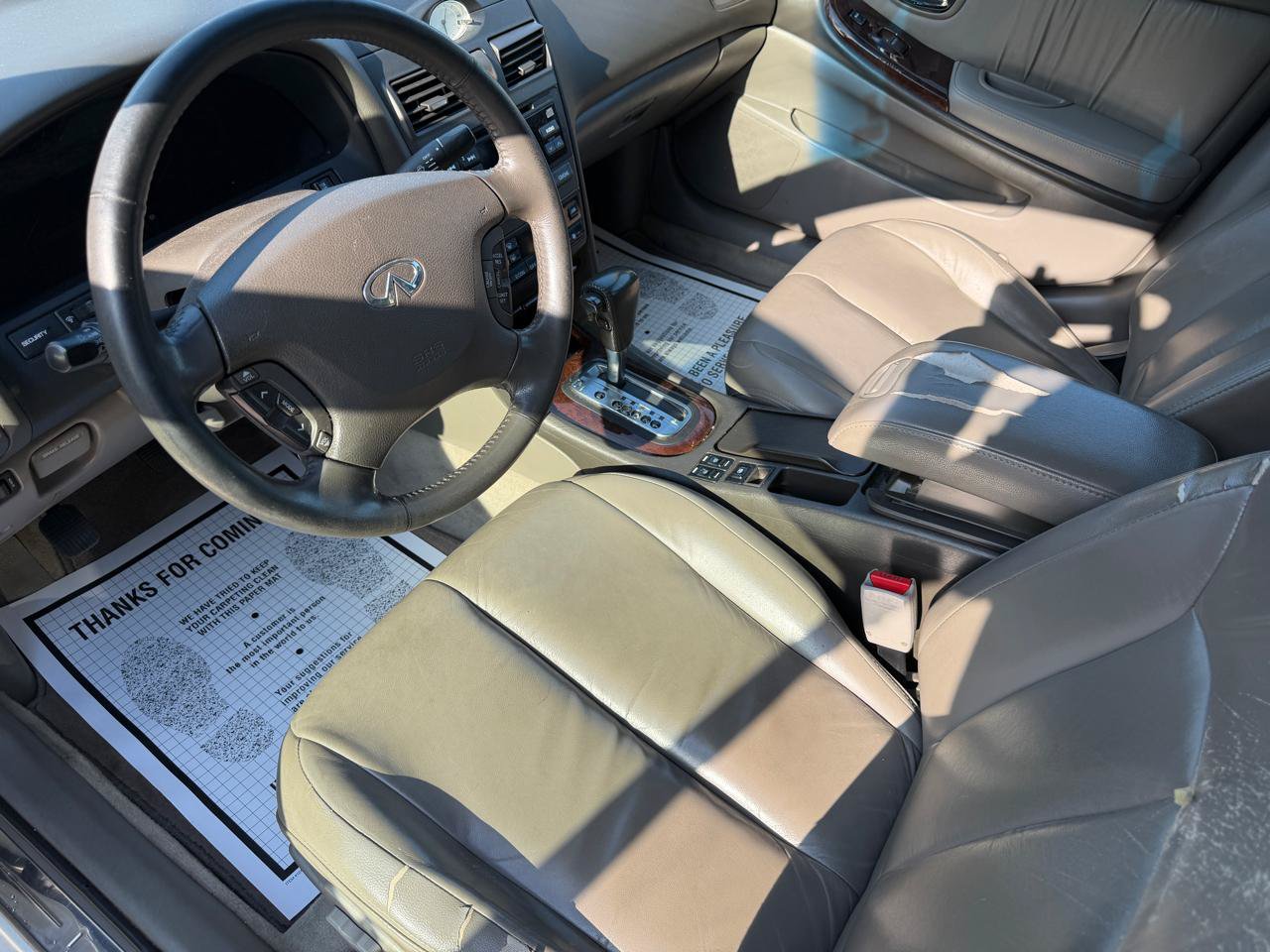 Used 2001 INFINITI I30 FWD image 9
