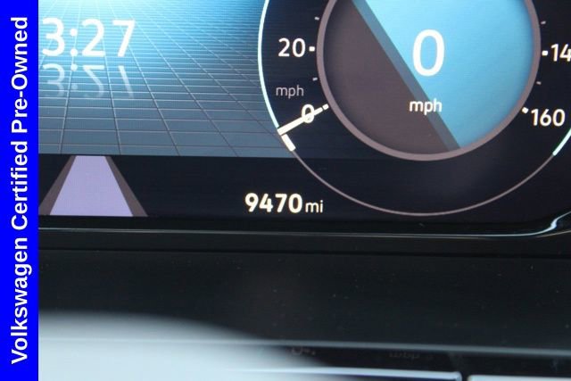 Used 2025 Volkswagen Atlas Cross Sport SE w/ Panoramic Sunroof Package image 37