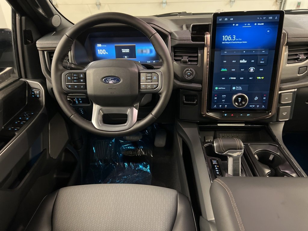 New 2025 Ford F150 Lightning Lariat image 8