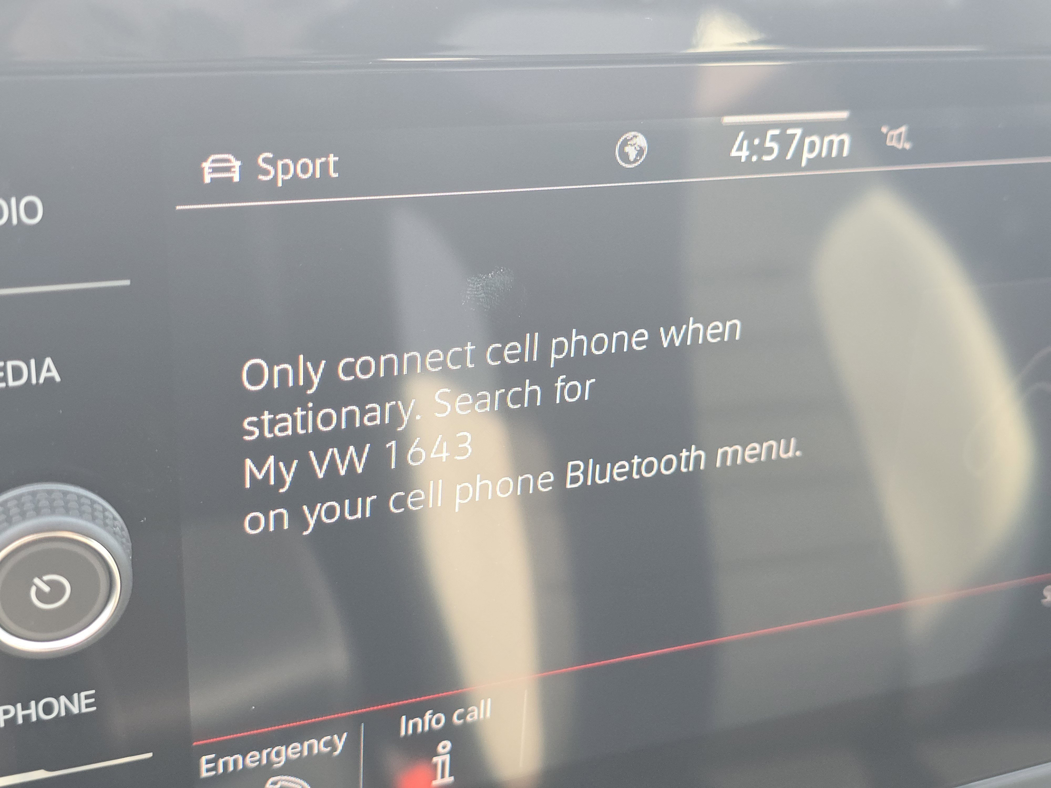 New 2025 Volkswagen Taos SEL image 13