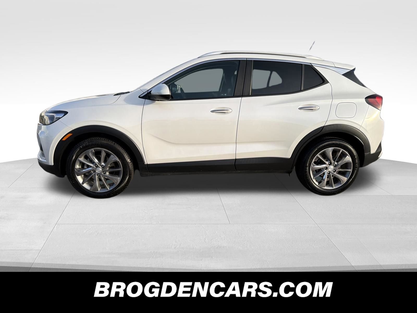 Used 2021 Buick Encore GX Select w/ Experience Buick Package image 5