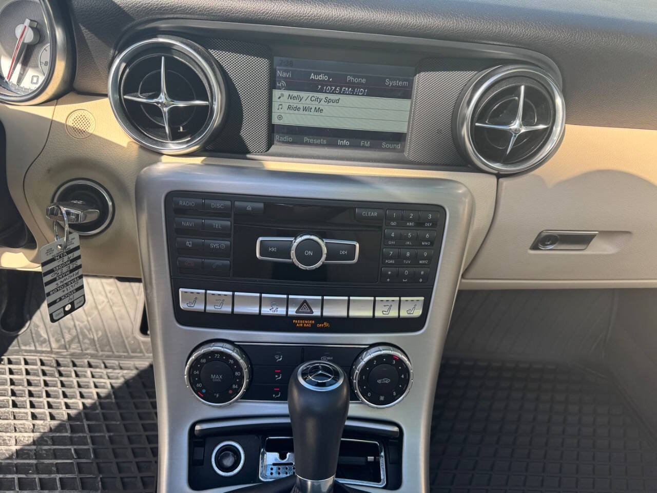 Used 2014 Mercedes-Benz SLK 250 image 15