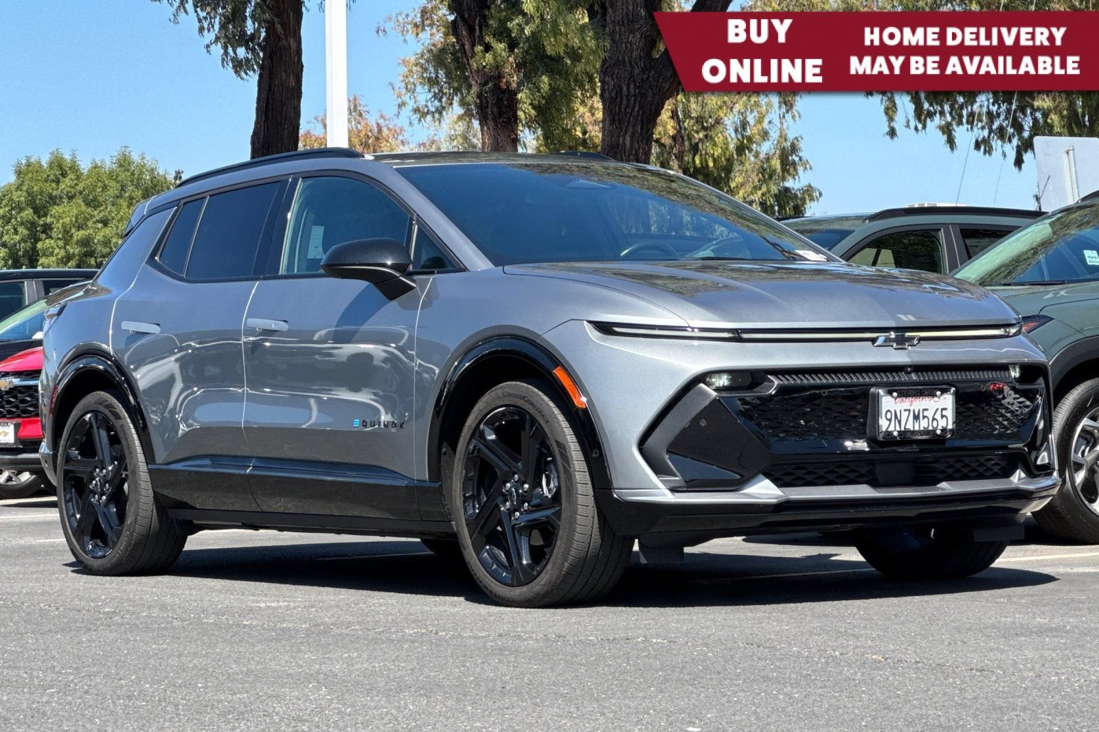 Used 2024 Chevrolet Equinox EV RS FWD image 1