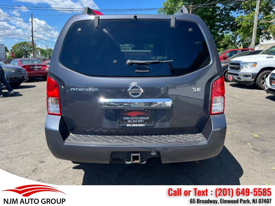 Used 2010 Nissan Pathfinder SE AWD/4WD image 9