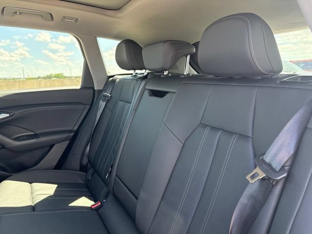 Used 2025 Audi Q6 e-tron Premium Plus w/ Premium Plus AWD/4WD image 12