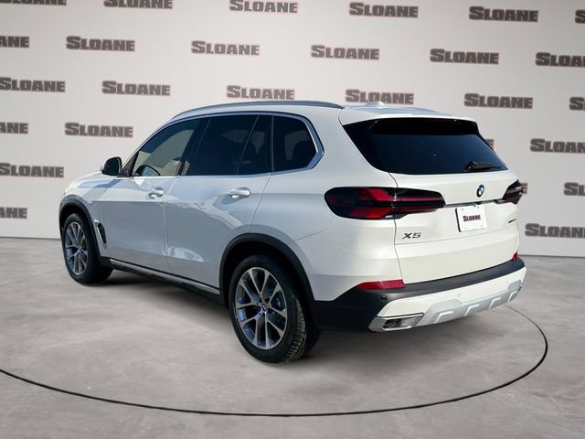 New 2026 BMW X5 xDrive40i image 3
